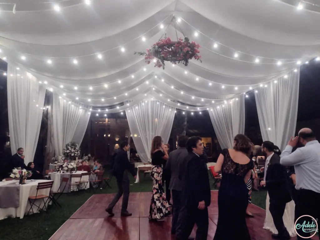 decoracion-elegante-boda-recepcion-cieneguilla Decoración elegante para boda en la recepción al aire libre en Cieneguilla.